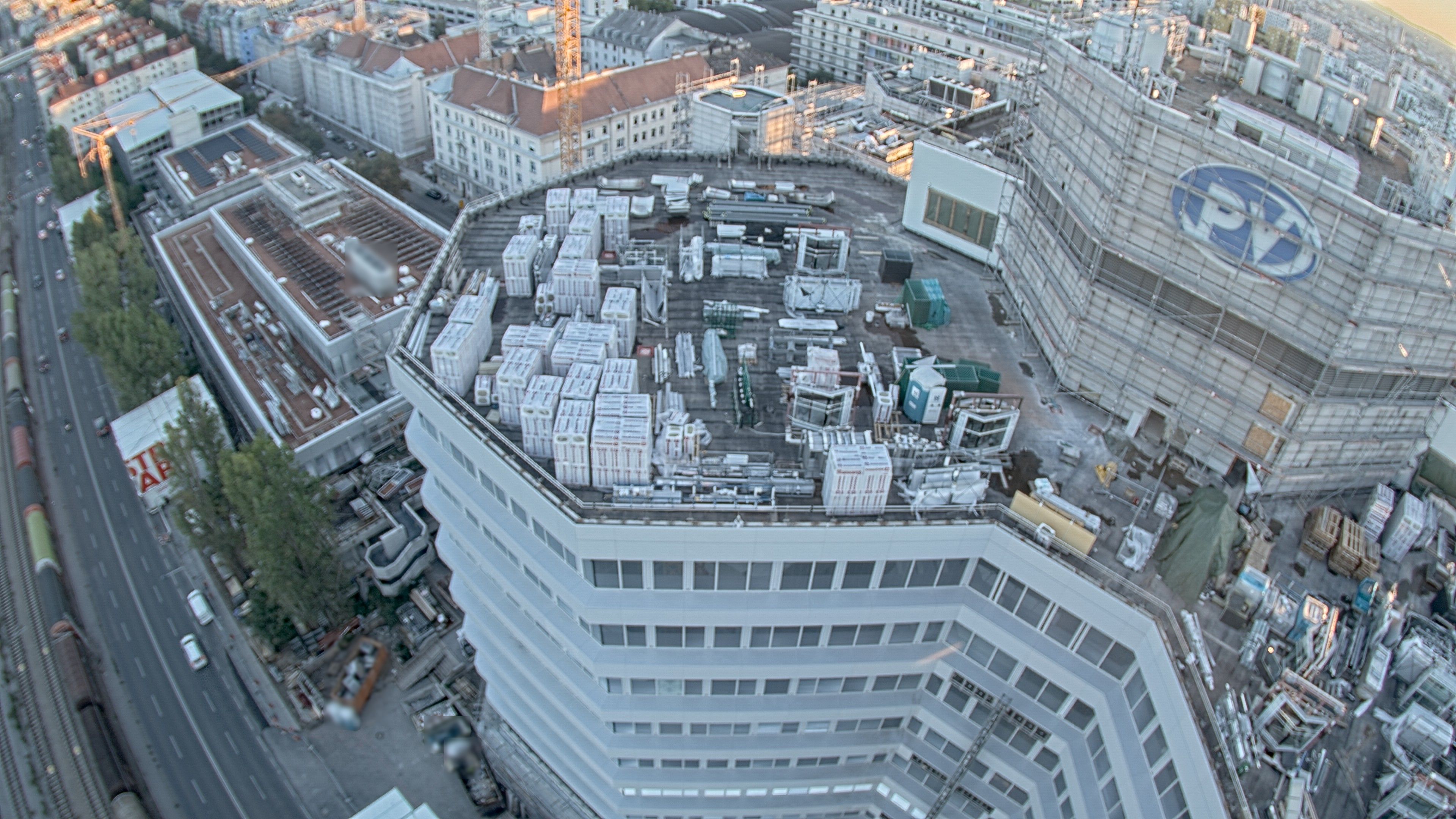 15.09.2026 18:45