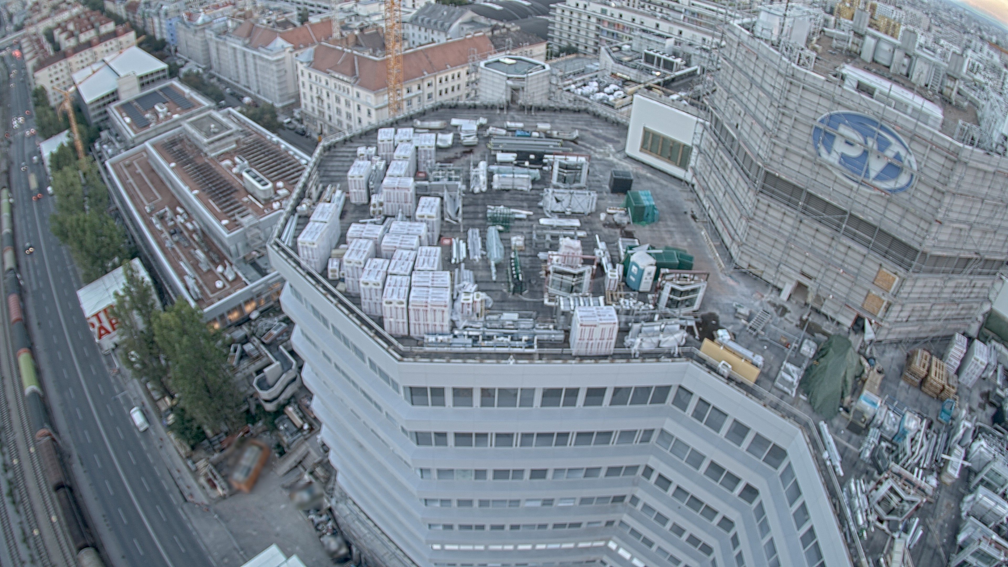 16.09.2026 18:45
