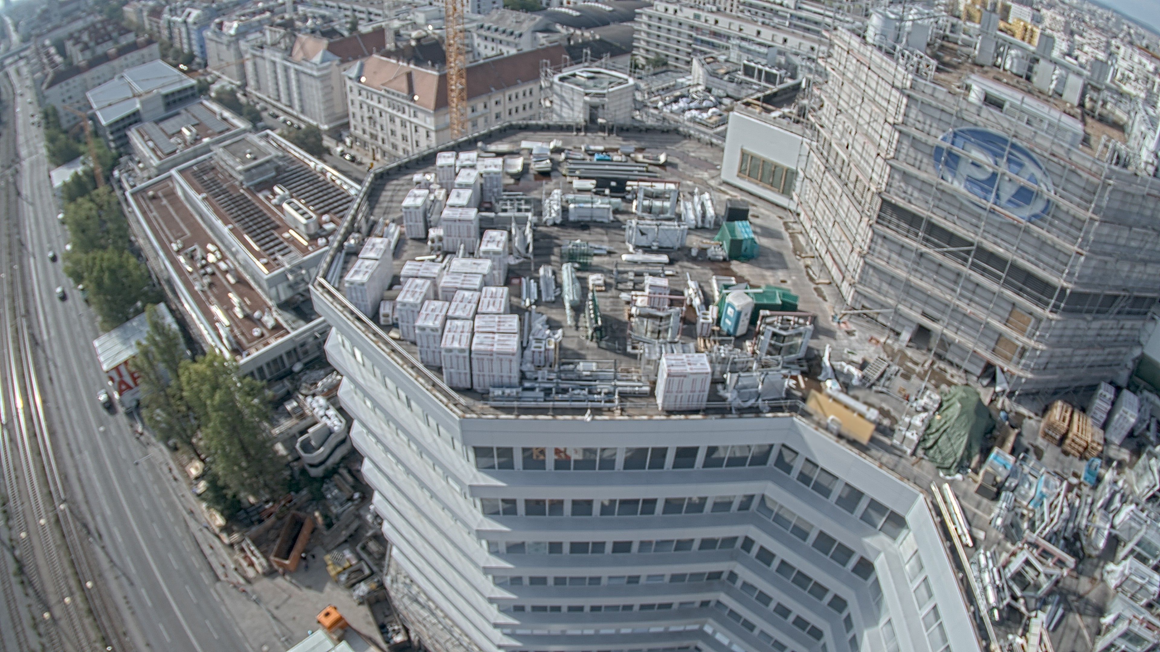 18.09.2026 09:45