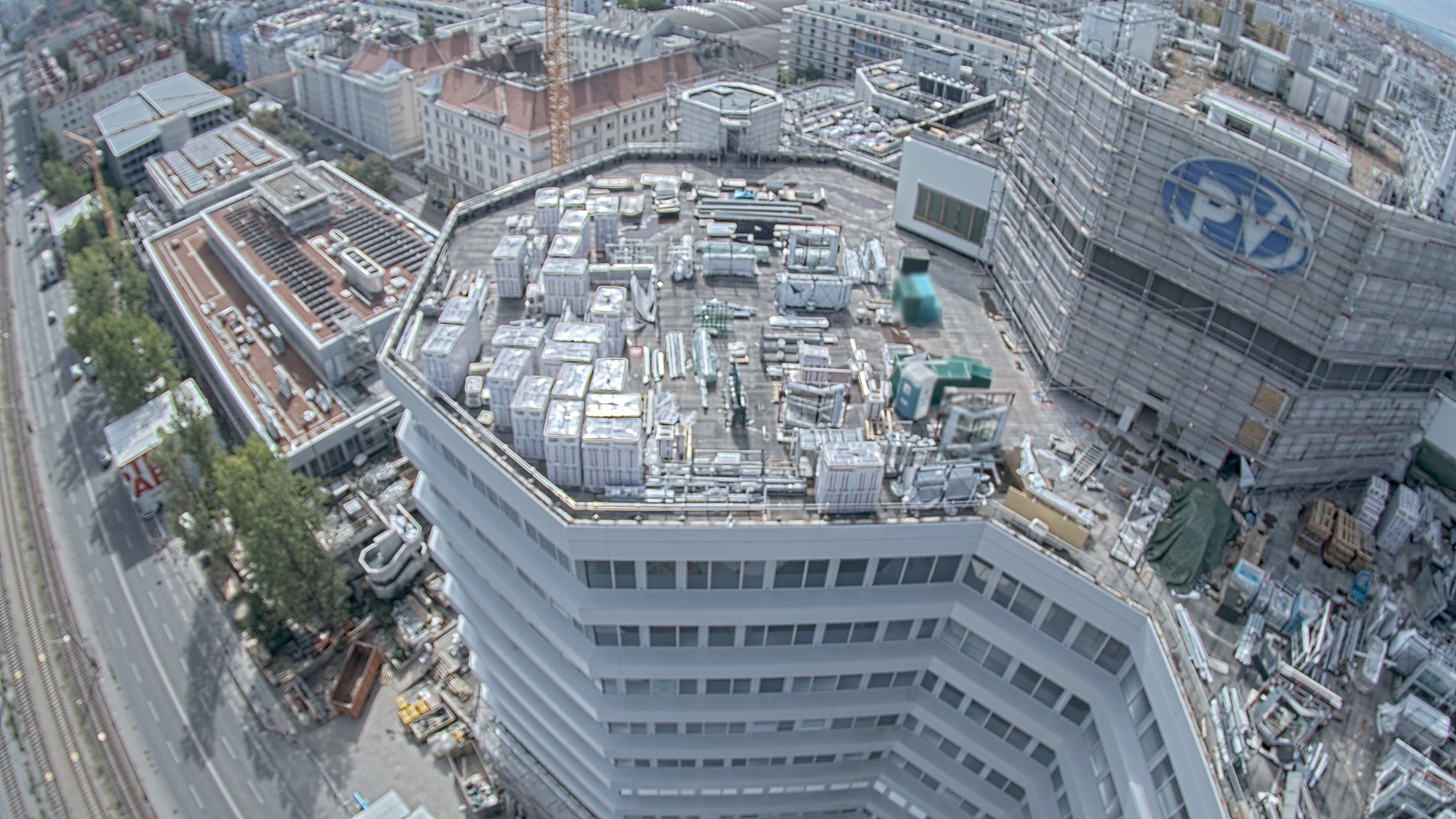 18.09.2026 12:45