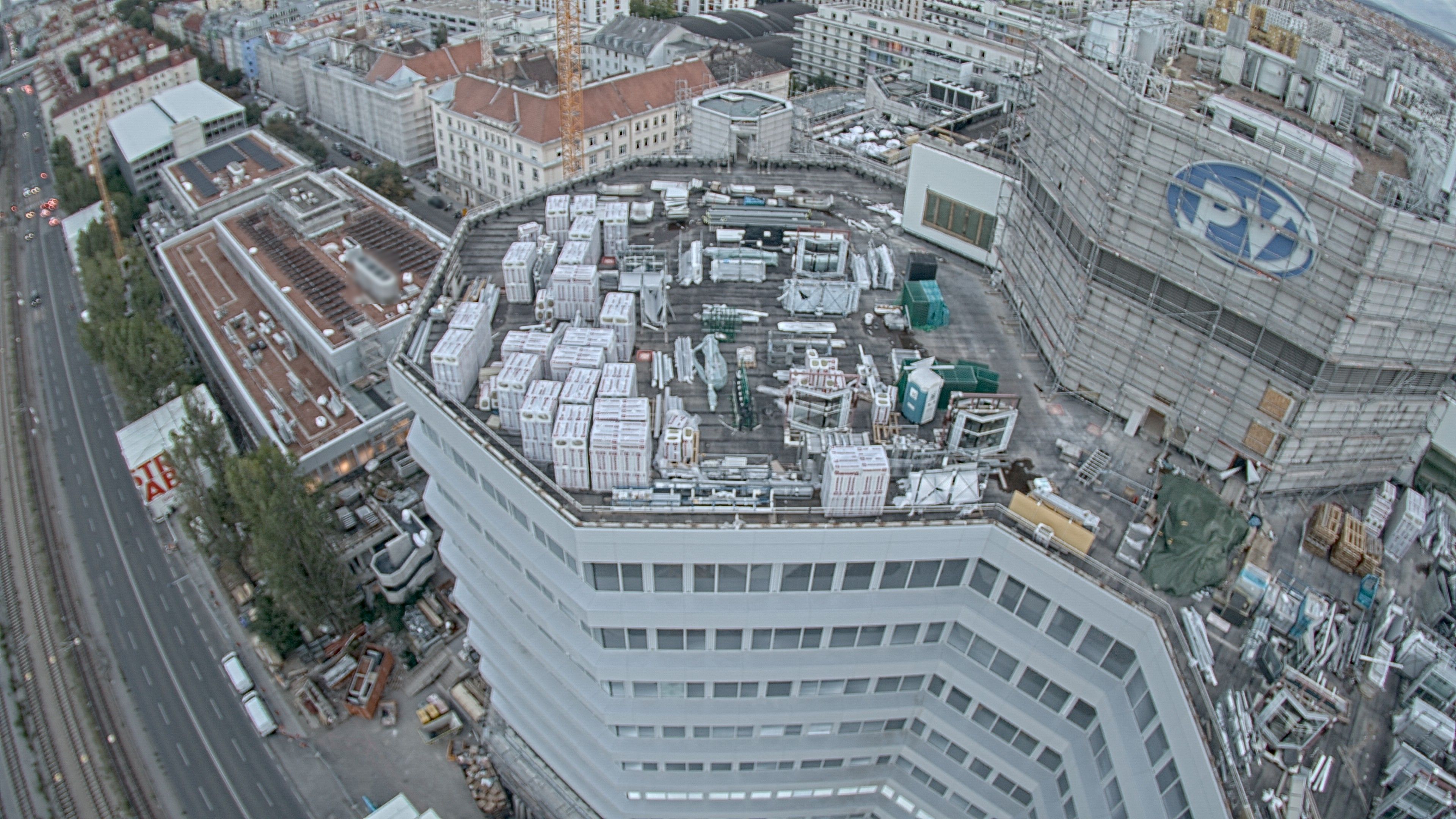 21.09.2026 18:45