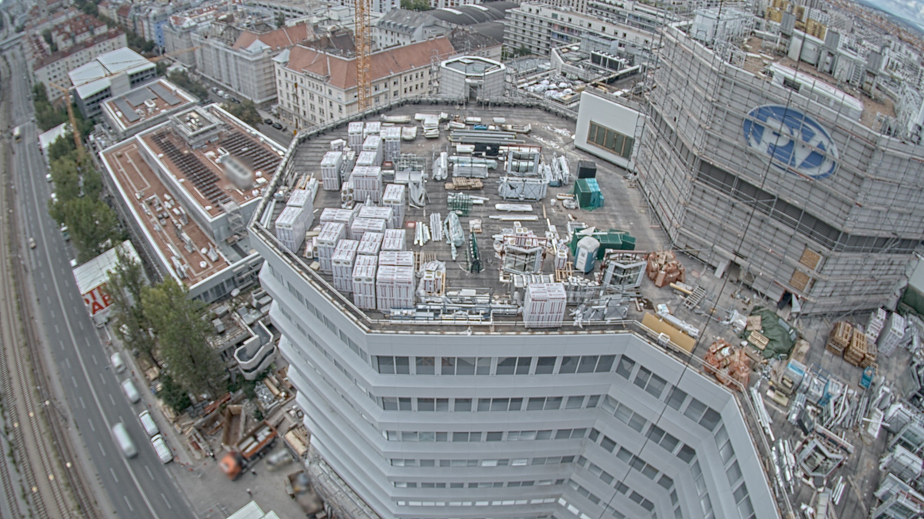 23.09.2026 11:45