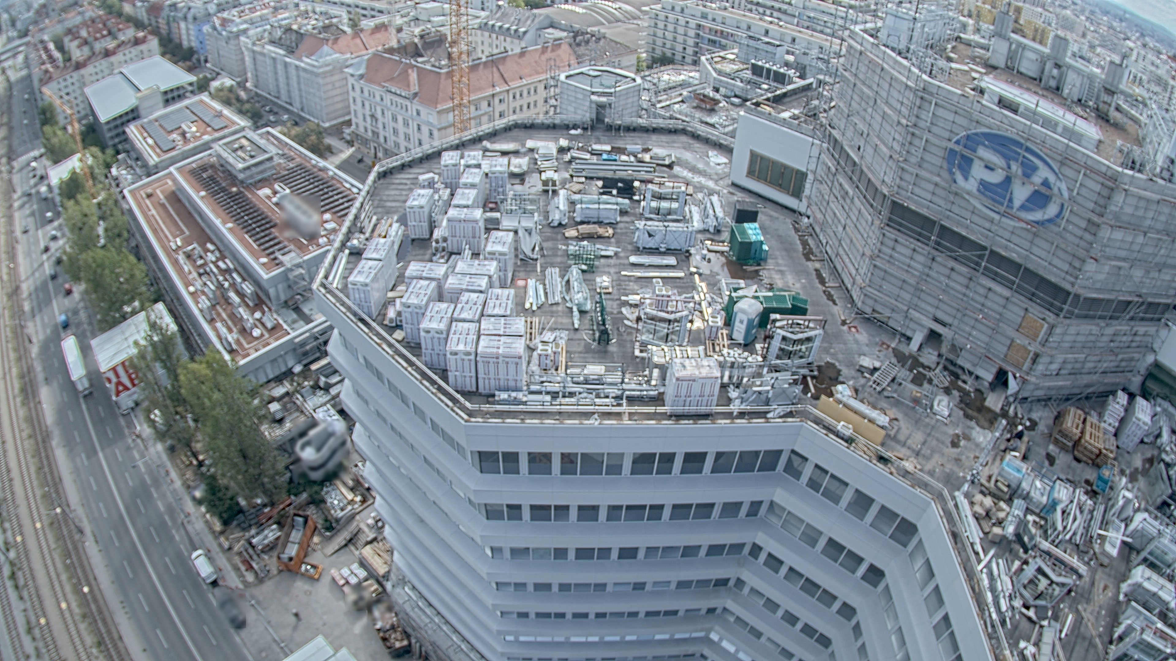 25.09.2026 13:45