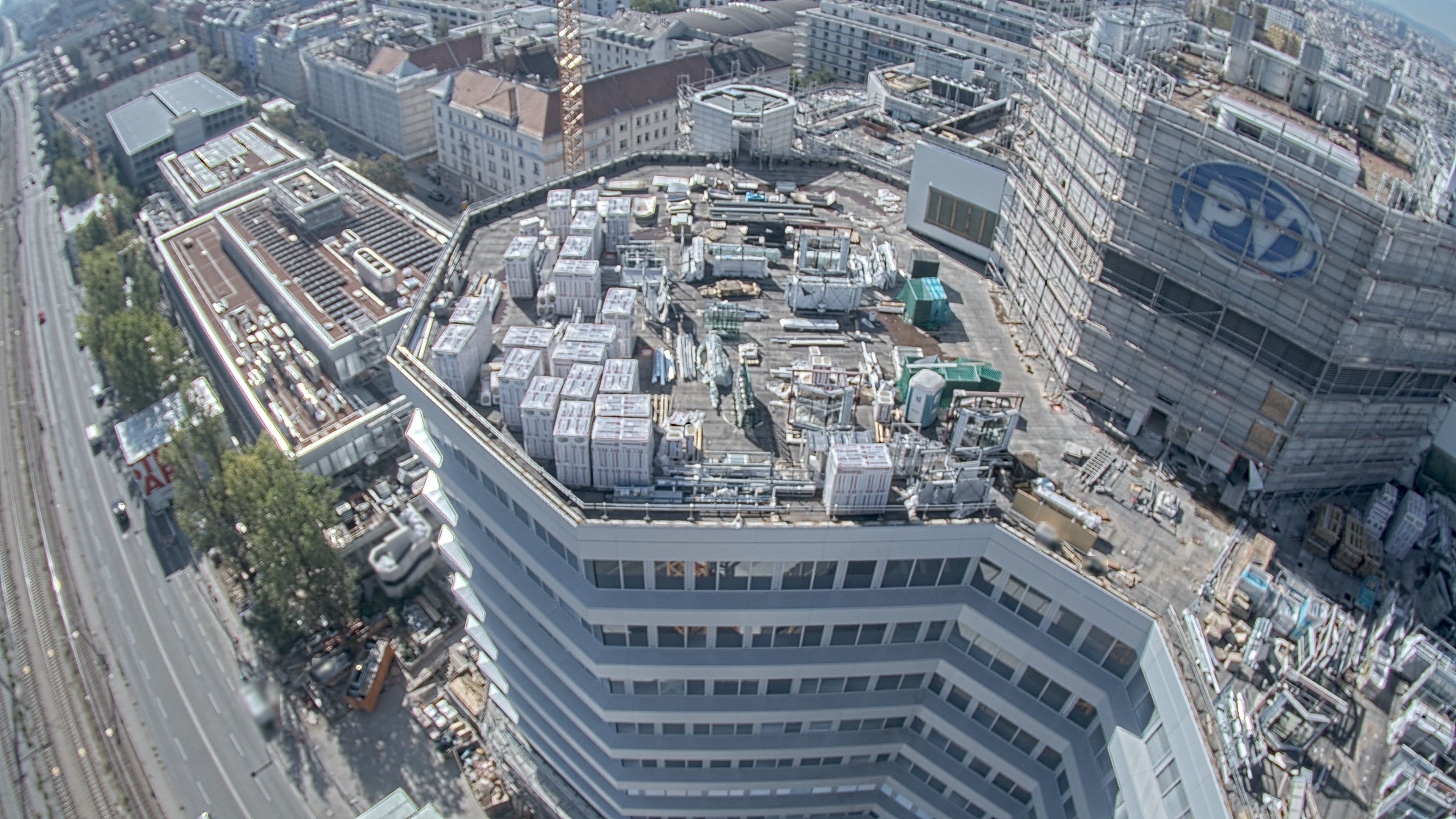 26.09.2026 11:15