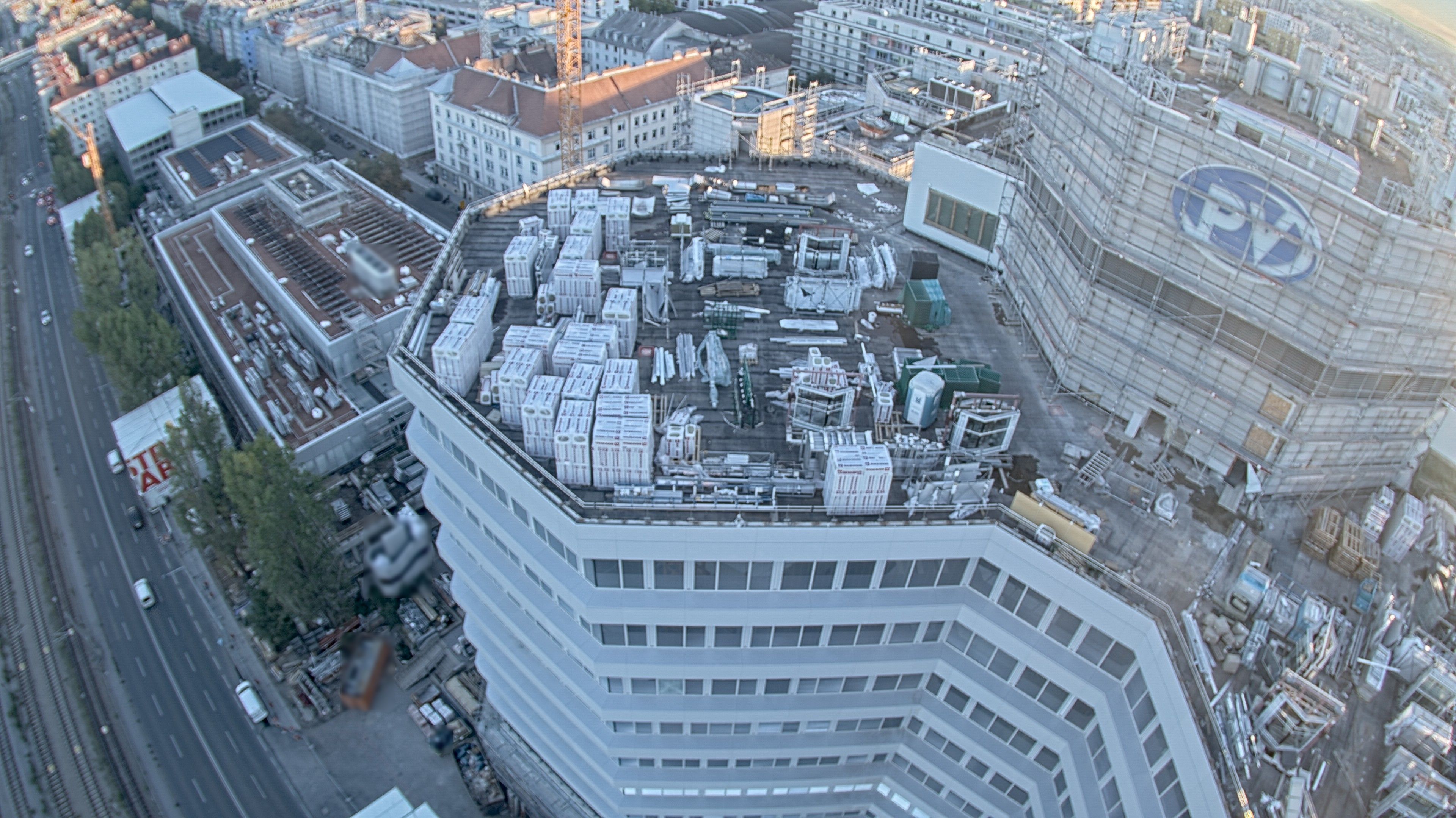 26.09.2026 18:15