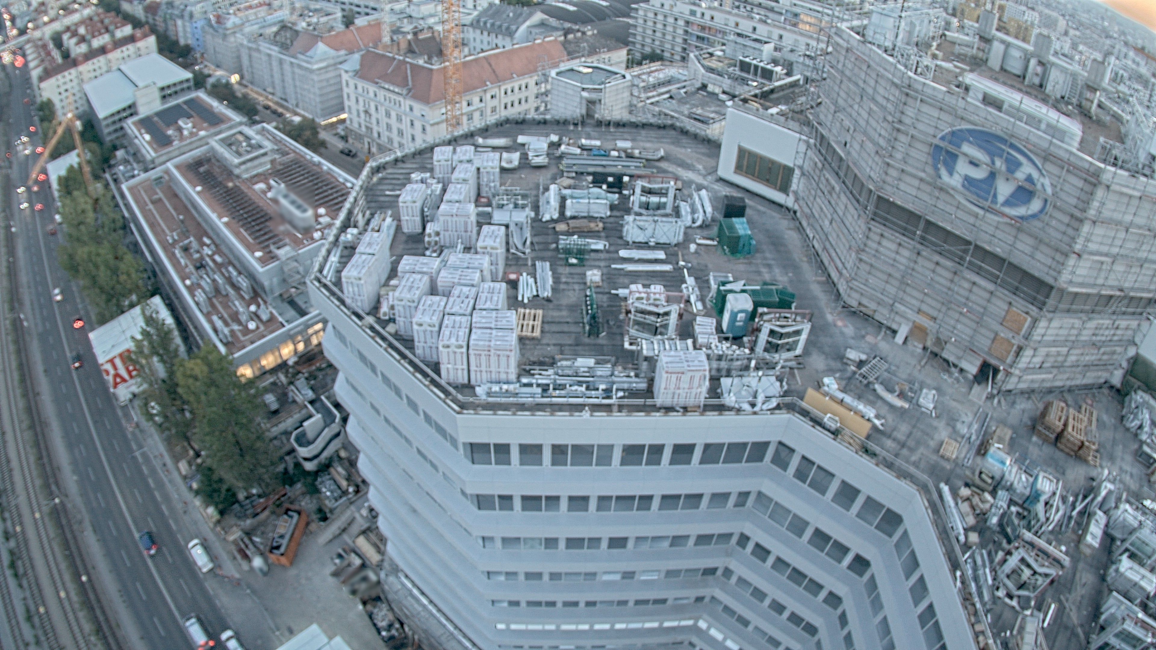 30.09.2026 18:45