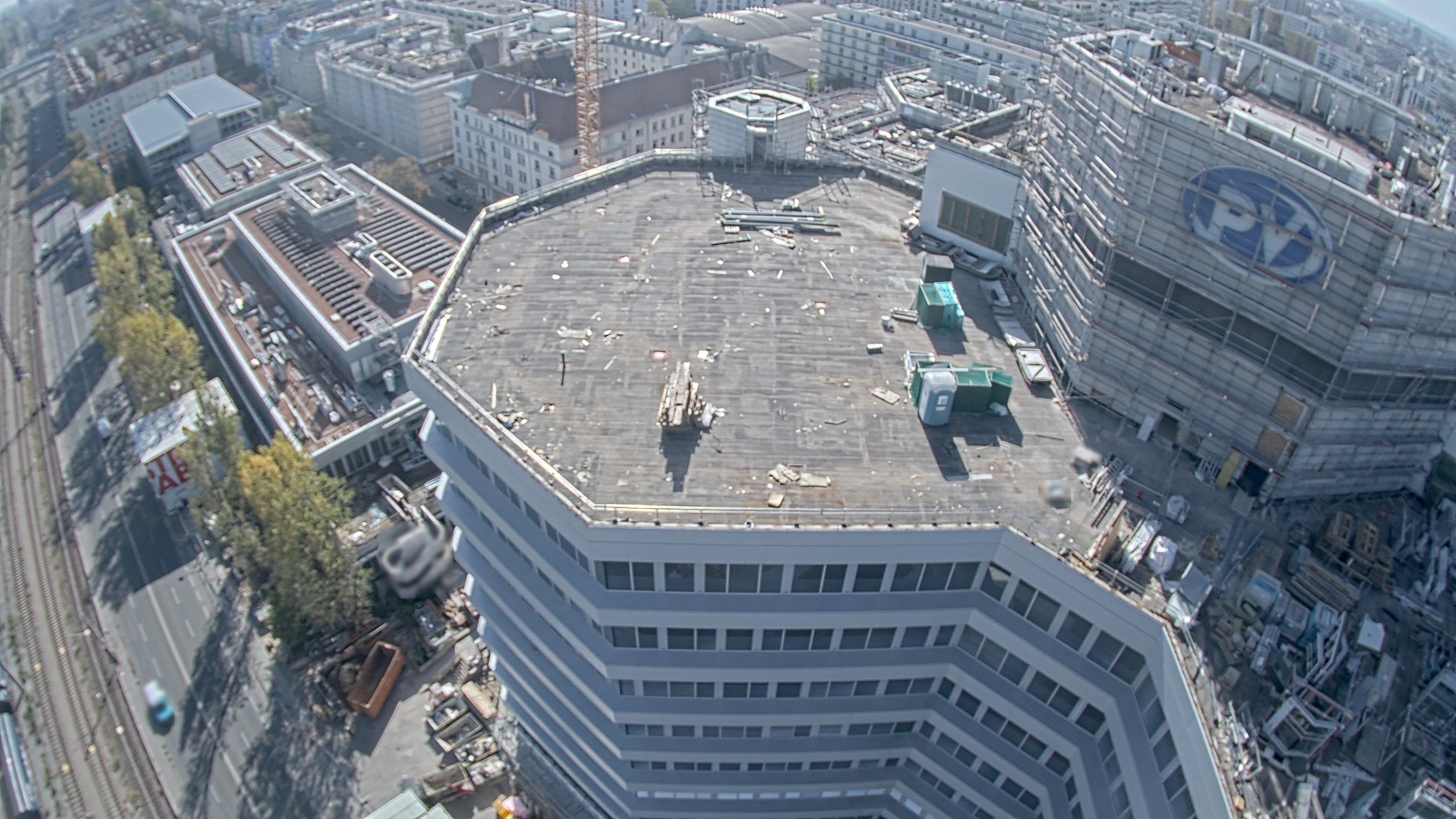 16.10.2026 12:45