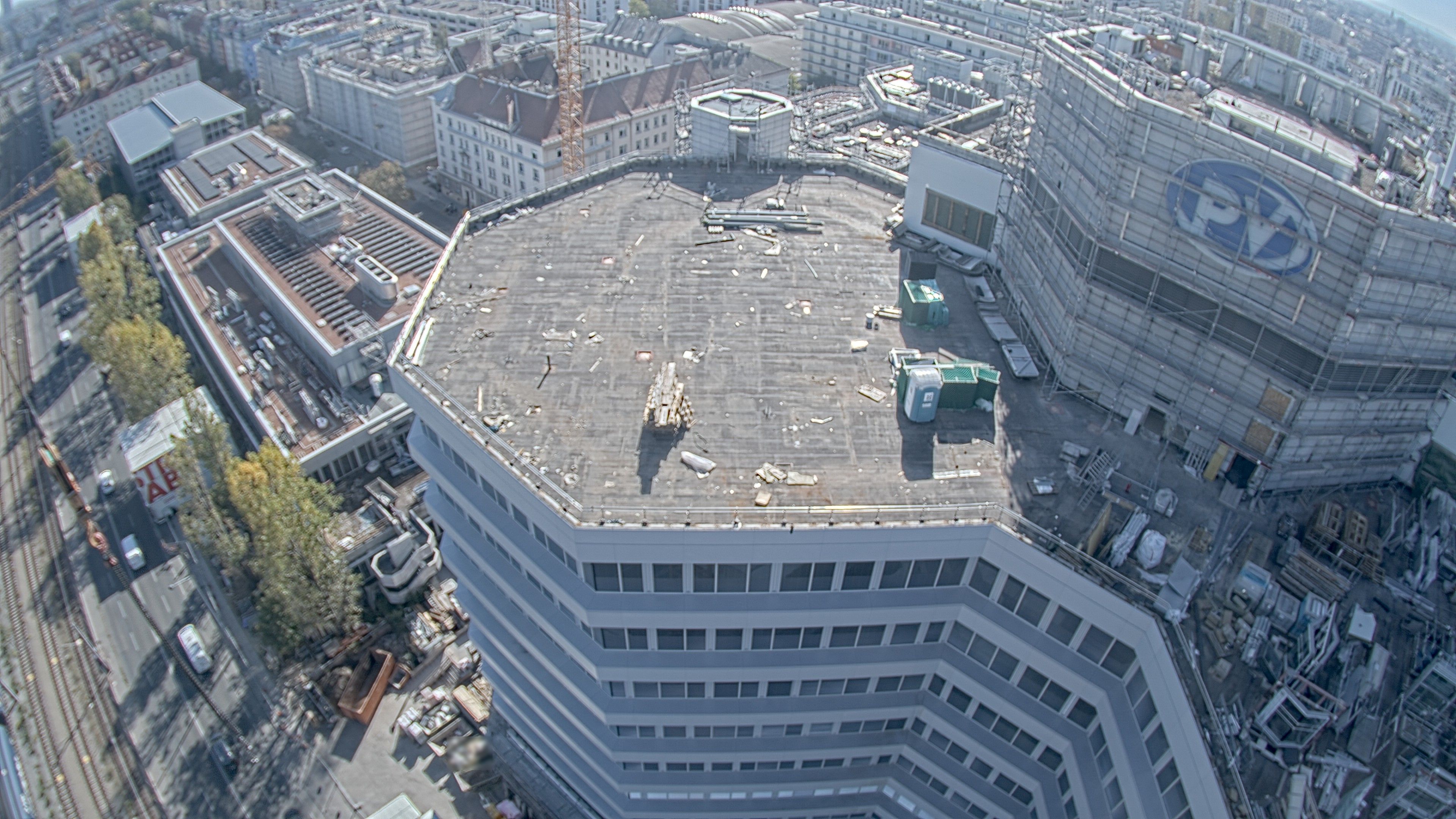 16.10.2026 13:45