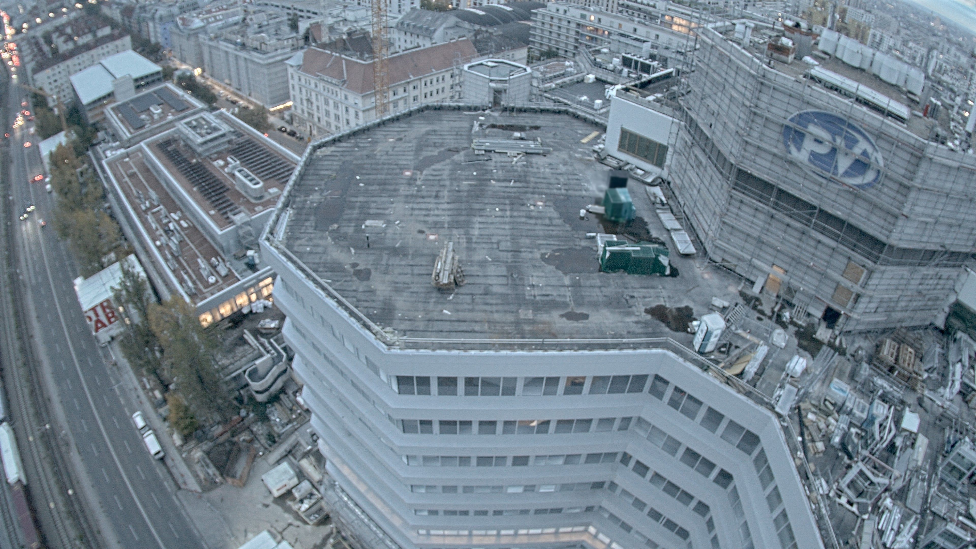28.10.2026 16:45