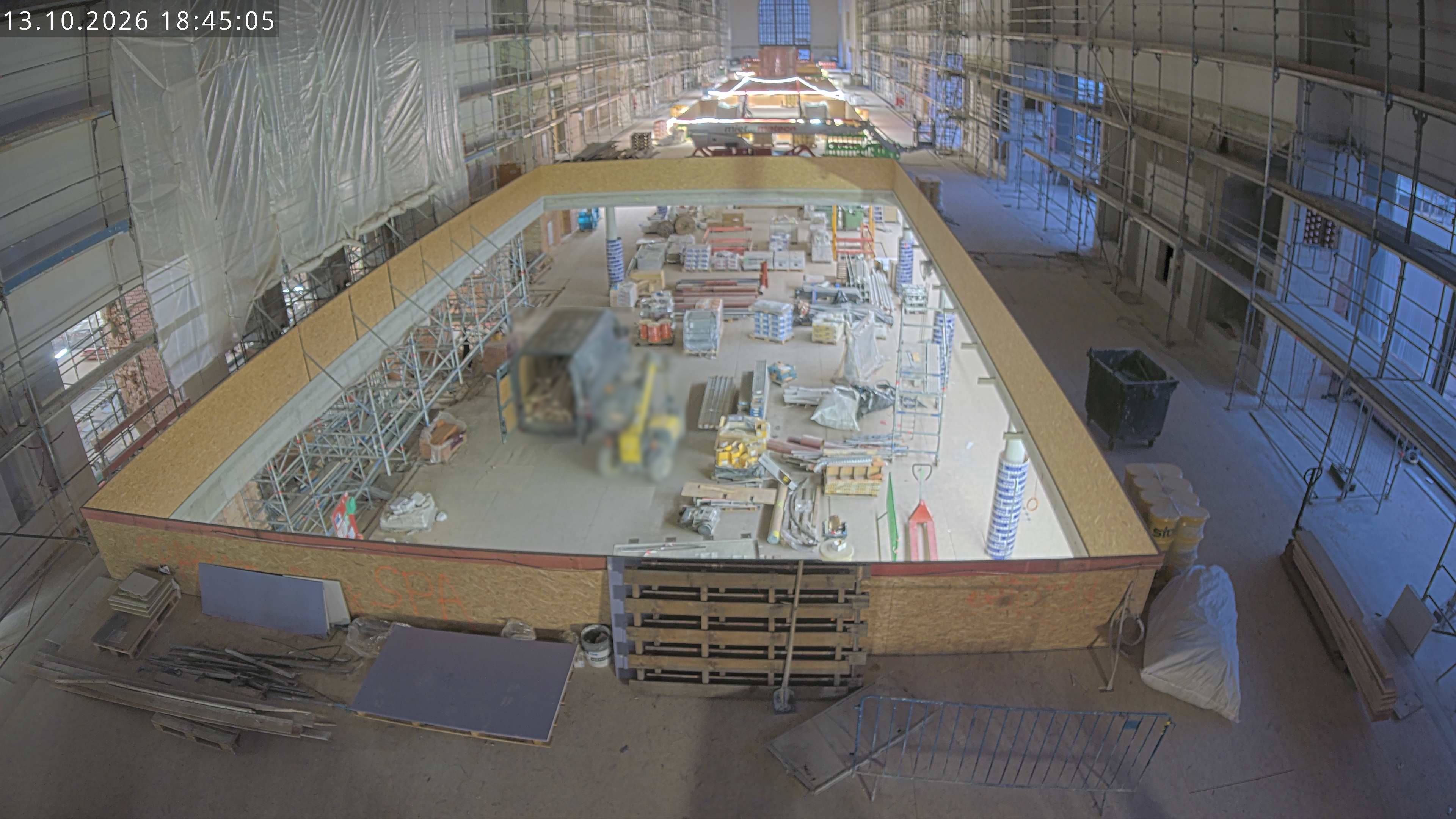 13.10.2026 18:45