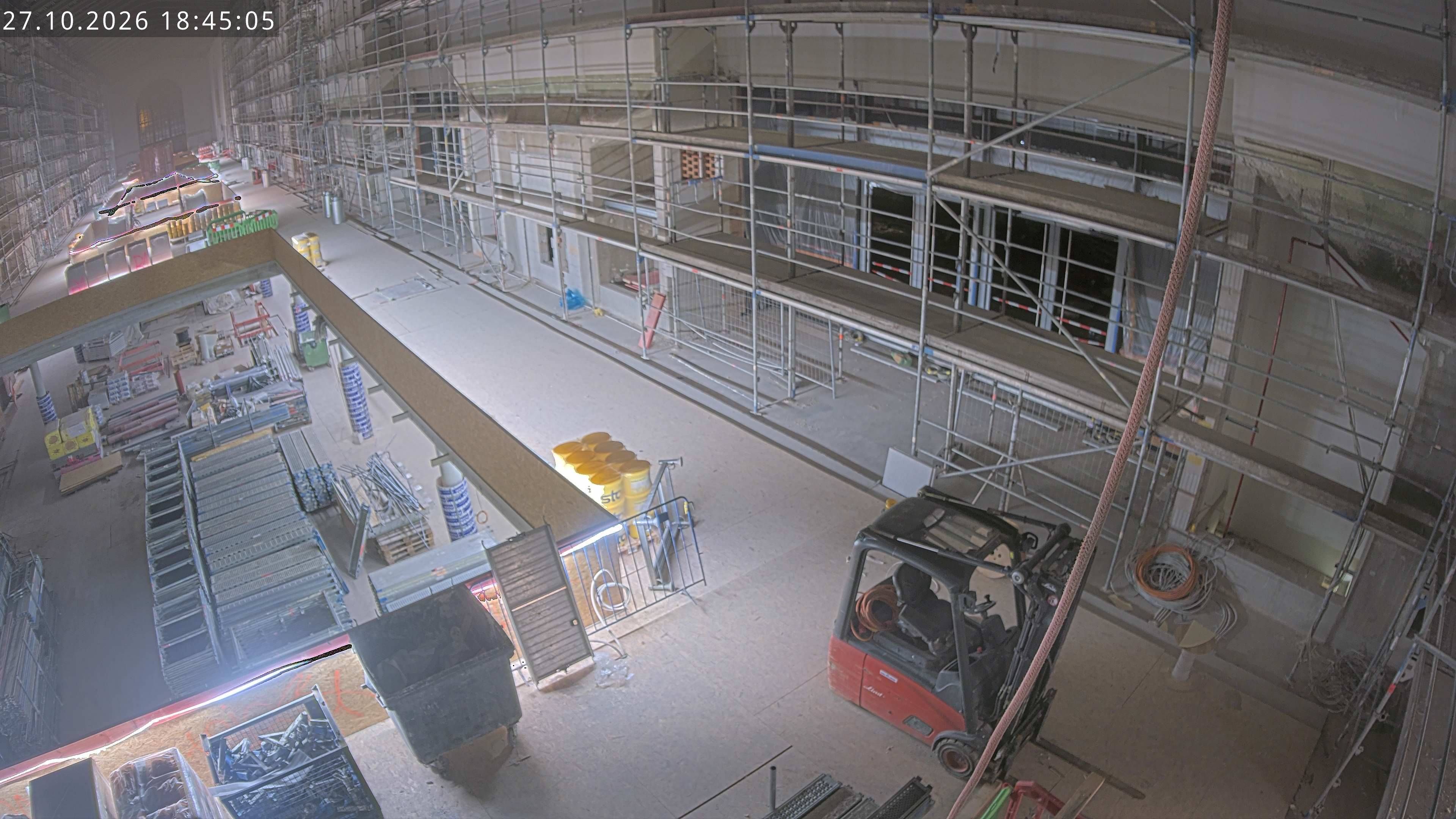 27.10.2026 18:45