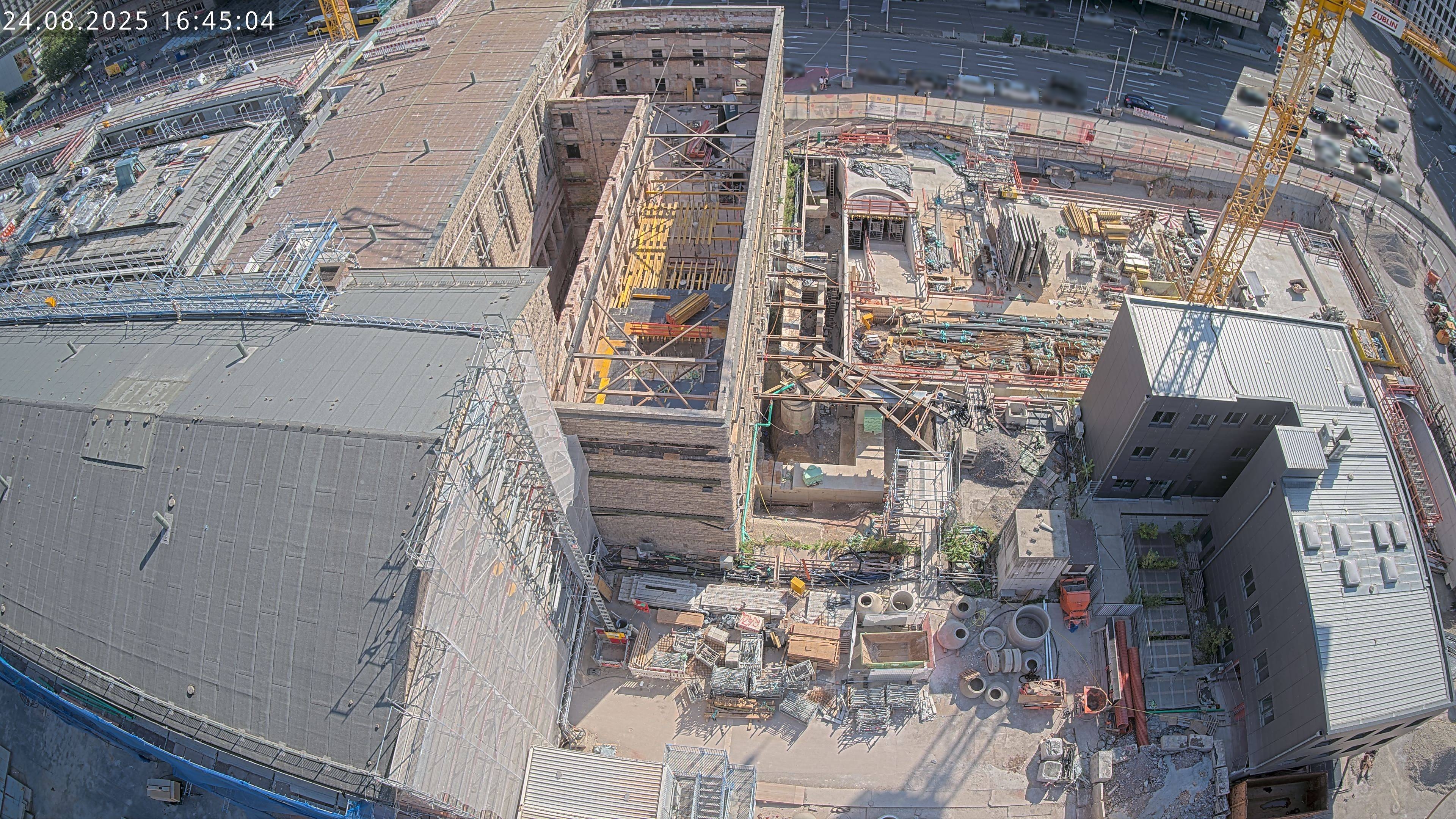 24.08.2025 16:45