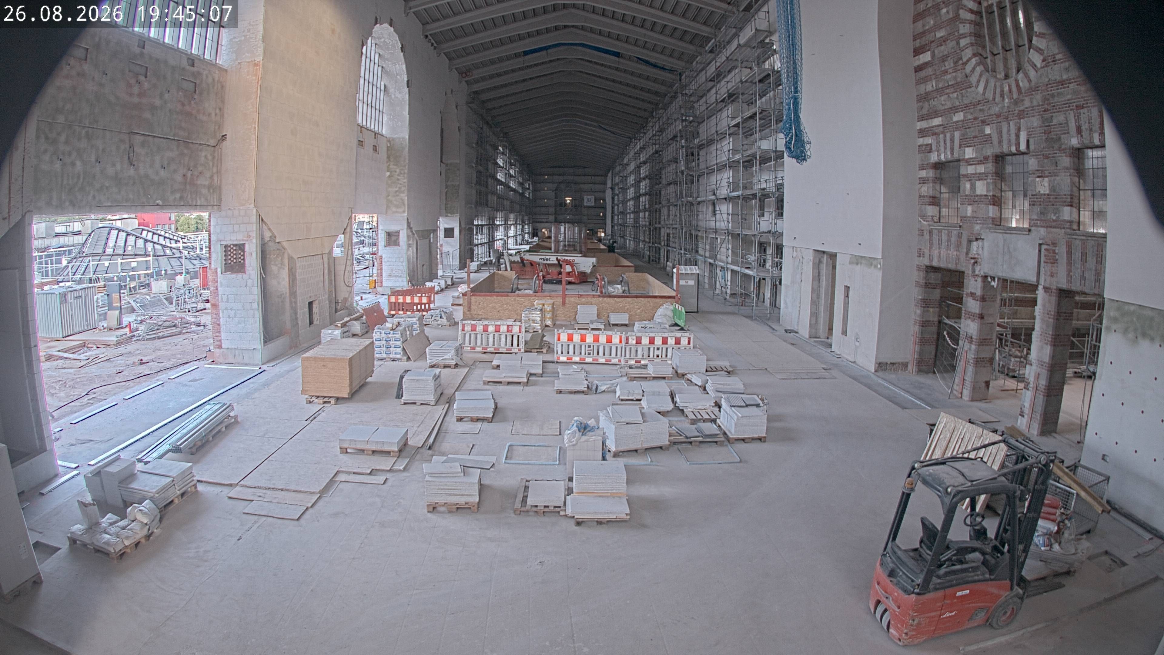 26.08.2026 19:45