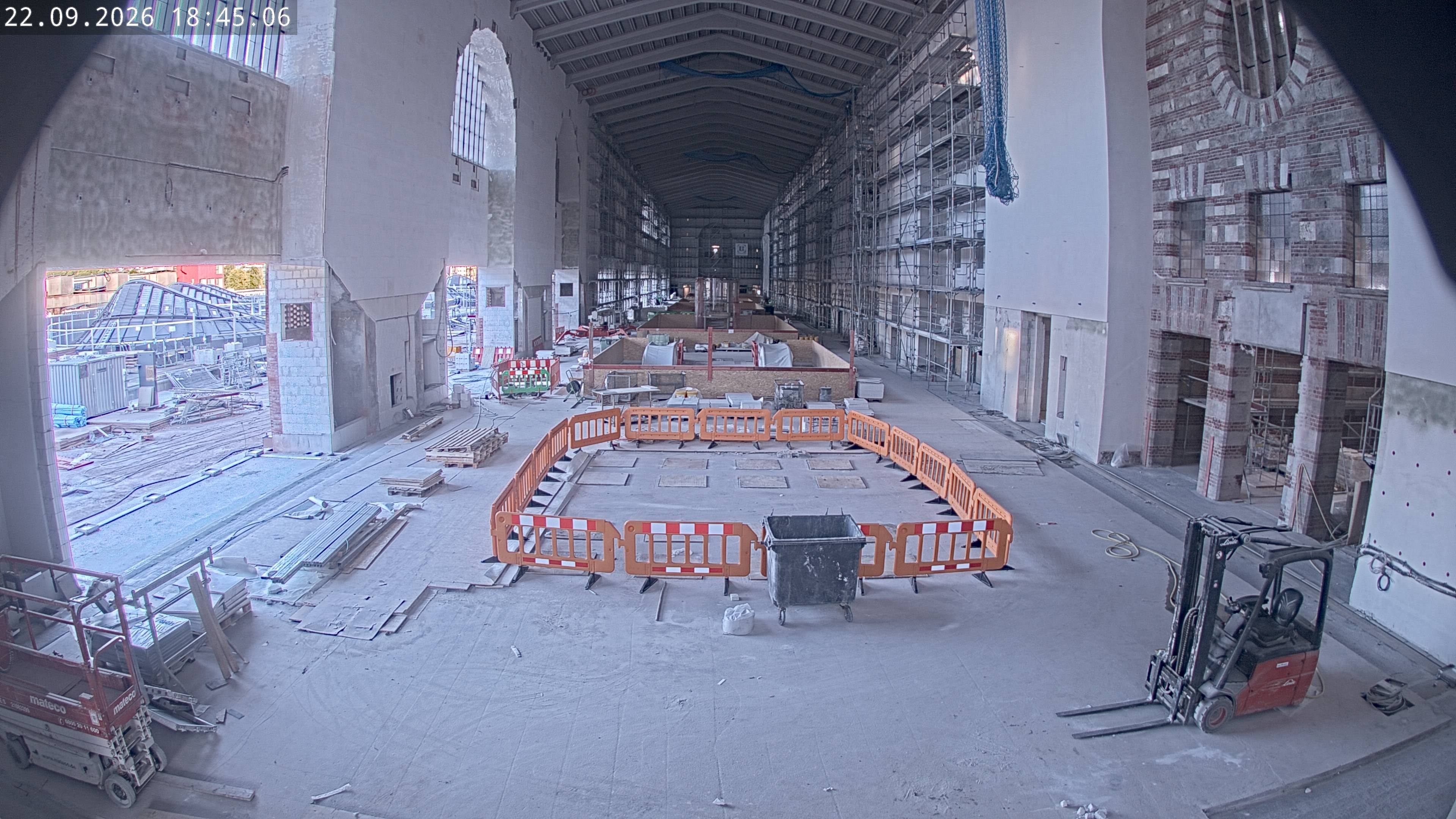 22.09.2026 18:45