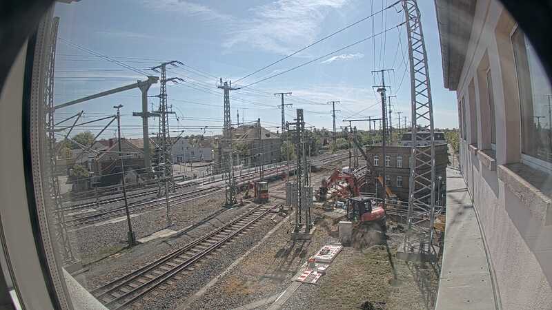 28.04.2025 14:35